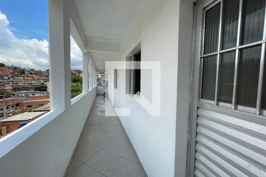 Fachada de kitnet/studio para alugar com 1 quarto, 30m² em Parque Mirante da Mata, Cotia