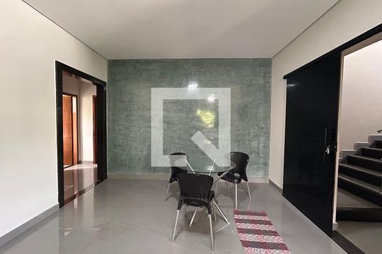 Casa à venda com 3 quartos, 599m² em Tupã, Contagem