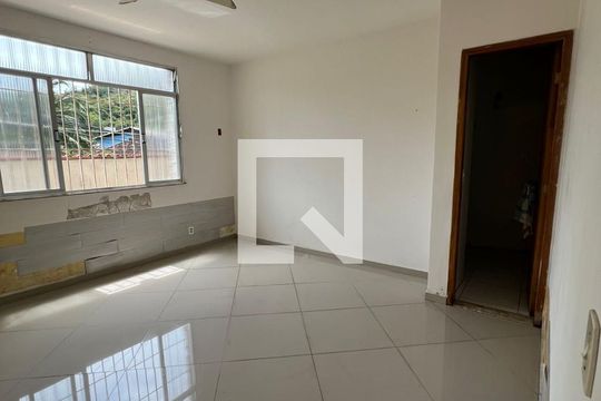 Sala de casa à venda com 3 quartos, 300m² em Fonseca, Niterói