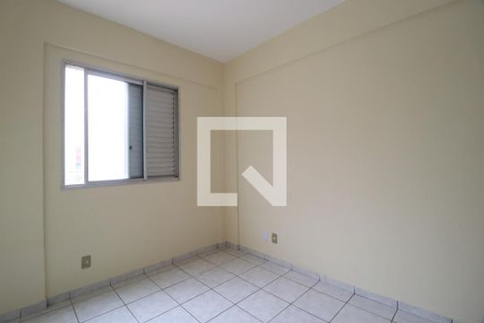 Quarto 2 de apartamento para alugar com 3 quartos, 73m² em Santa Maria, Uberlândia