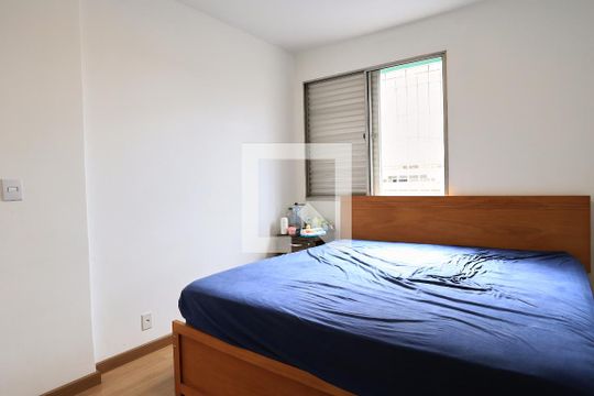 Quarto de apartamento para alugar com 3 quartos, 123m² em Colégio Batista, Belo Horizonte