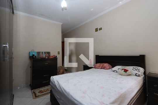 Suíte de casa à venda com 3 quartos, 207m² em Vila Alpina, São Paulo