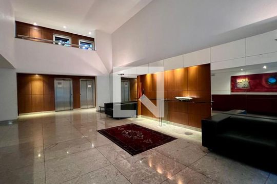 Hall de entrada de apartamento à venda com 2 quartos, 64m² em Lourdes, Belo Horizonte
