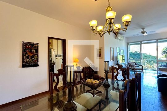 Sala de jantar de apartamento à venda com 2 quartos, 113m² em Lagoa, Rio de Janeiro