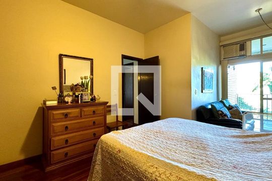 Quarto de apartamento à venda com 2 quartos, 113m² em Lagoa, Rio de Janeiro
