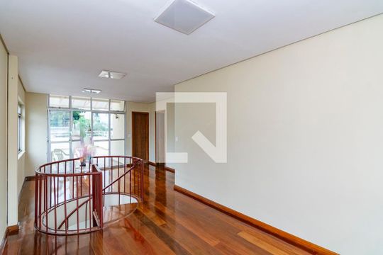 Sala 2 de apartamento à venda com 5 quartos, 260m² em Coracao de Jesus, Belo Horizonte