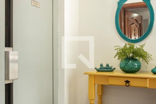 Hall privativo de apartamento para alugar com 3 quartos, 167m² em Vila Clementino, São Paulo