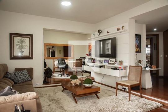 Sala de apartamento para alugar com 3 quartos, 167m² em Vila Clementino, São Paulo