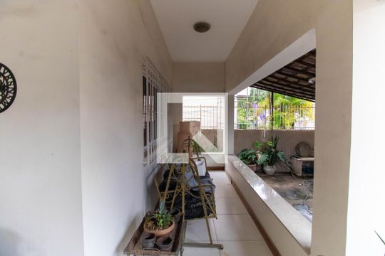 Varanda da Sala de casa para alugar com 3 quartos, 300m² em Santa Rosa, Niterói