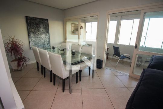 Sala de Jantar de casa à venda com 3 quartos, 275m² em Sétimo Céu, Porto Alegre