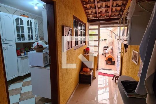 Casa à venda com 2 quartos, 110m² em Jardim Ana Maria, São Paulo