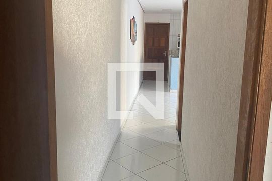 Quarto de casa à venda com 4 quartos, 200m² em Vila Miami, São Paulo