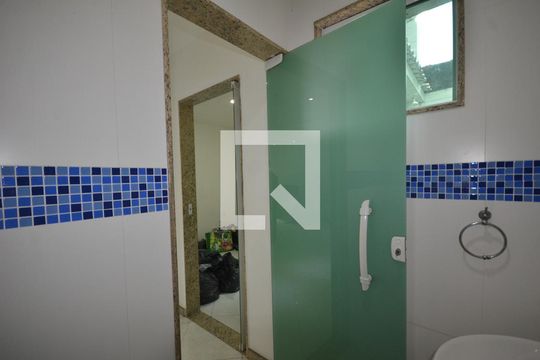 Lavabo da Sala de casa à venda com 4 quartos, 360m² em Vila Valqueire, Rio de Janeiro