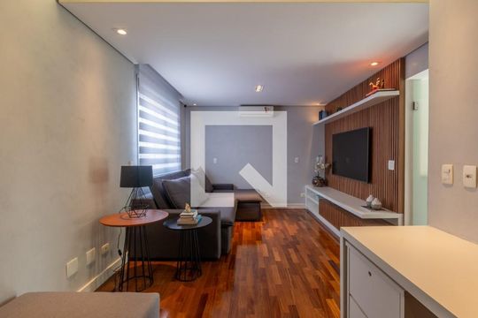 Casa de Condomínio à venda com 3 quartos, 205m² em Jardim Colombo, São Paulo