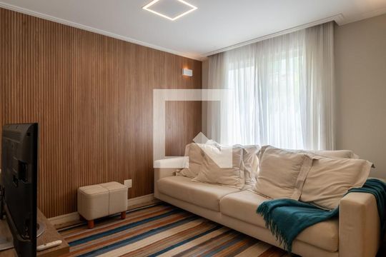 Sala de casa de condomínio à venda com 3 quartos, 205m² em Jardim Colombo, São Paulo