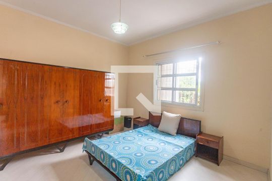 Quarto 1  de casa à venda com 2 quartos, 250m² em Piraporinha, Diadema