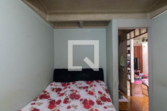 Quarto de apartamento para alugar com 1 quarto, 40m² em Conjunto Residencial José Bonifácio, São Paulo
