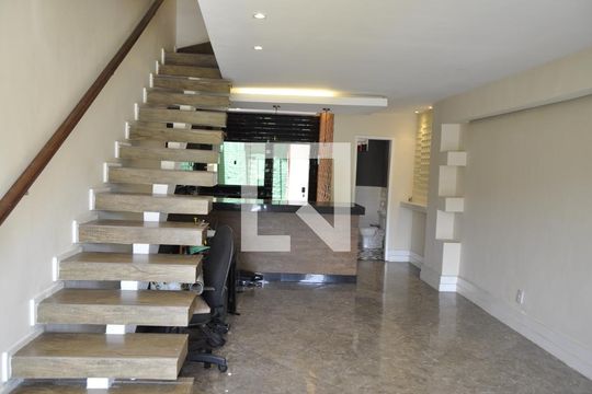 Casa de Condomínio à venda com 3 quartos, 120m² em Tanque, Rio de Janeiro