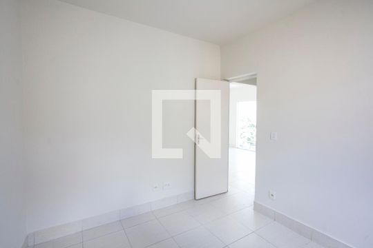 Quarto de apartamento para alugar com 2 quartos, 45m² em Tubalina, Uberlândia