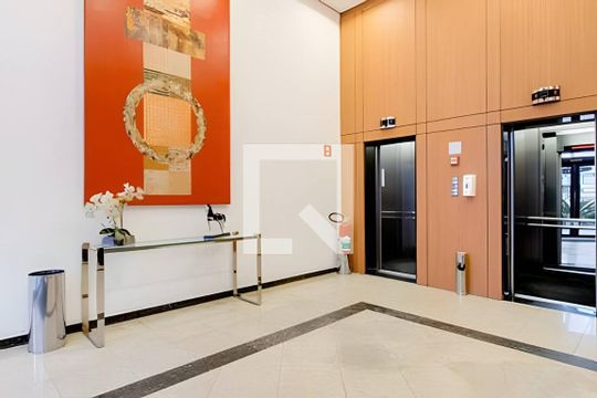 Hall de Entrada de kitnet/studio à venda com 1 quarto, 32m² em Vila Osasco, Osasco