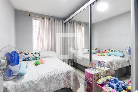 Quarto 1 de apartamento à venda com 2 quartos, 52m² em Itaquera, São Paulo