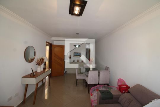 Sala de casa à venda com 3 quartos, 210m² em Parque Peruche, São Paulo