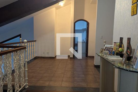 Corredor de casa à venda com 4 quartos, 470m² em Lauzane Paulista, São Paulo