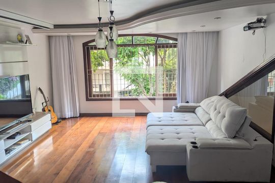 Sala de casa à venda com 4 quartos, 470m² em Lauzane Paulista, São Paulo