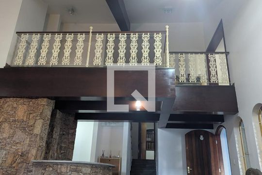 Sala de casa à venda com 4 quartos, 470m² em Lauzane Paulista, São Paulo