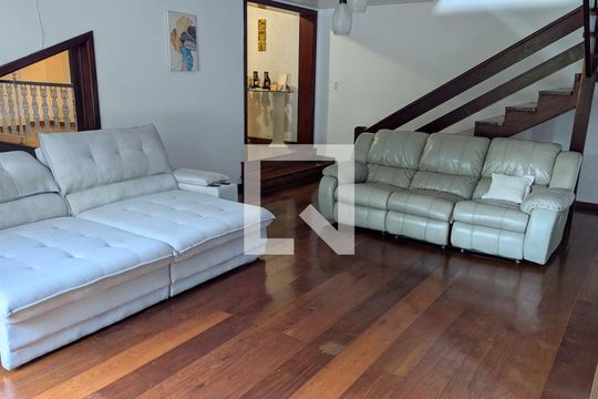 Sala de casa à venda com 4 quartos, 470m² em Lauzane Paulista, São Paulo