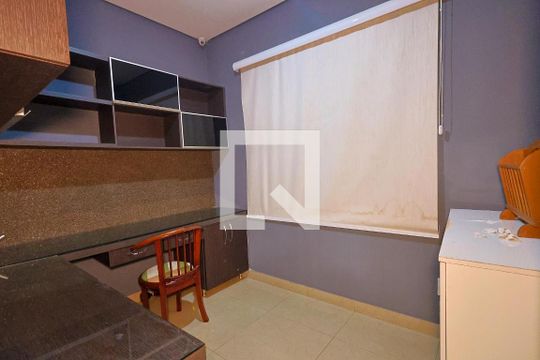 Escritório de casa à venda com 4 quartos, 283m² em Jardim Atlantico, Goiânia