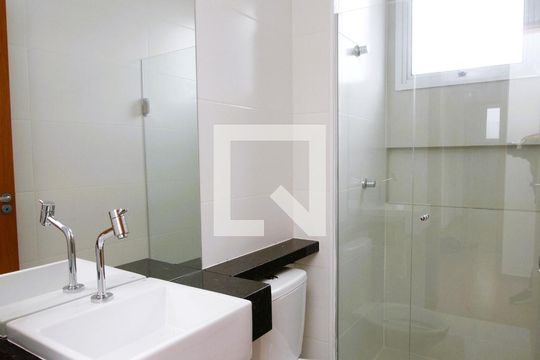 Banheiro da Suíte de apartamento à venda com 3 quartos, 150m² em Salgado Filho, Belo Horizonte
