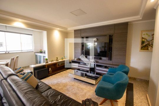 Apartamento para alugar com 4 quartos, 148m² em Águas Claras, Brasília