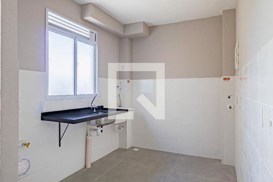 Apartamento à venda com 2 quartos, 40m² em Restinga, Porto Alegre