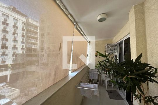 Varanda de apartamento para alugar com 3 quartos, 81m² em Vila Valqueire, Rio de Janeiro