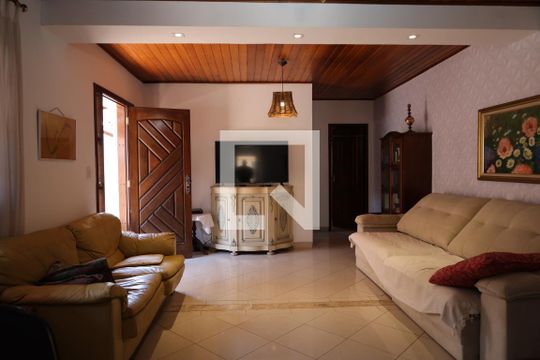 Casa à venda com 2 quartos, 110m² em Vila Campo Grande, São Paulo