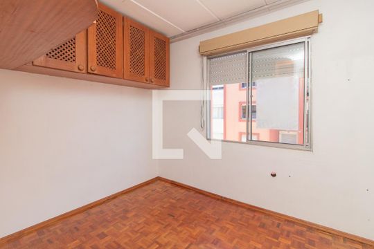Quarto 2 de apartamento à venda com 3 quartos, 70m² em Vila Nova, Porto Alegre