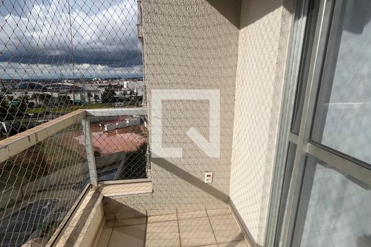 Apartamento à venda com 2 quartos, 82m² em Vila Brandina, Campinas