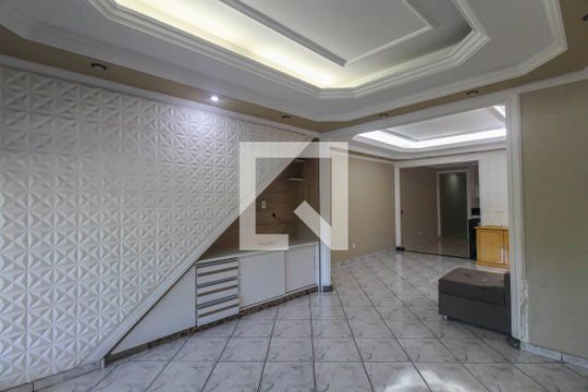 Sala de casa à venda com 4 quartos, 180m² em Jardim Paraguacu, São Paulo
