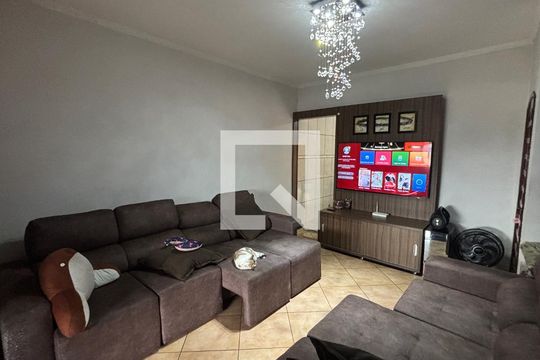 Sala de casa à venda com 3 quartos, 106m² em Condomínio Maracanã, Santo André