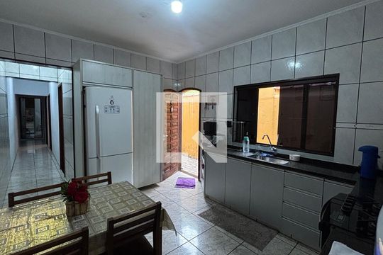 Cozinha de casa à venda com 3 quartos, 106m² em Condomínio Maracanã, Santo André