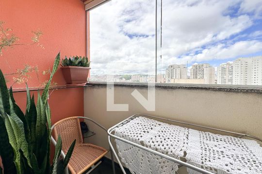 Sacada de apartamento para alugar com 2 quartos, 65m² em Baeta Neves, São Bernardo do Campo