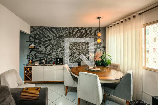 Sala de apartamento à venda com 3 quartos, 75m² em Jardim Ubirajara, São Paulo