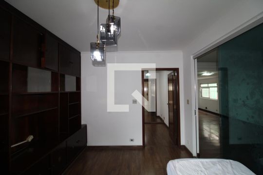 Quarto 1 de casa para alugar com 3 quartos, 360m² em Jardim Franca, São Paulo