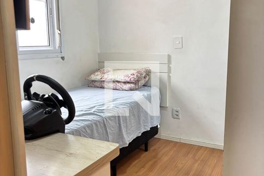 Quarto de apartamento à venda com 3 quartos, 82m² em Santa Terezinha, Santo André