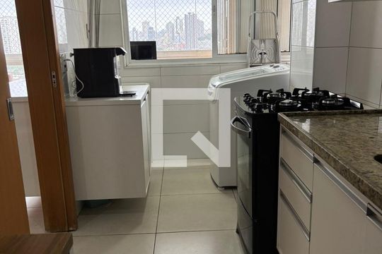 Cozinha de apartamento à venda com 3 quartos, 82m² em Santa Terezinha, Santo André