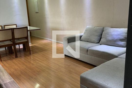 Sala de apartamento à venda com 3 quartos, 82m² em Santa Terezinha, Santo André