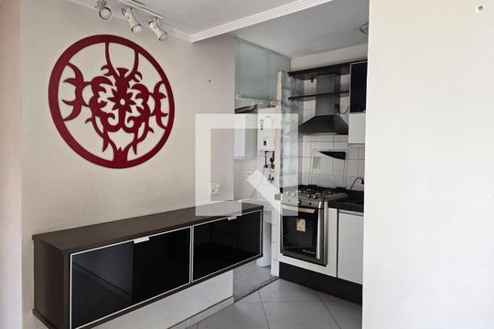 Cozinha de apartamento para alugar com 3 quartos, 67m² em Vila Augusta, Guarulhos