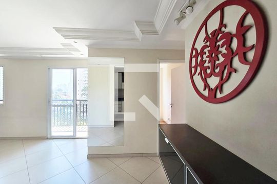 Sala de apartamento para alugar com 3 quartos, 67m² em Vila Augusta, Guarulhos