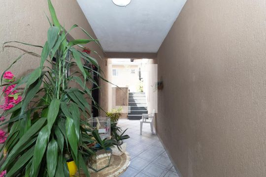 Varanda  de casa à venda com 4 quartos, 180m² em Jardim Japao, São Paulo